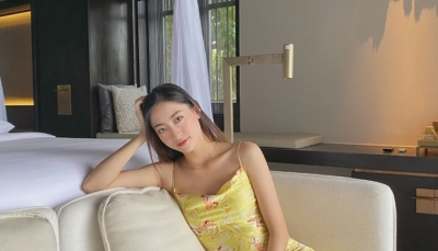 Hoa hậu Lương Thùy Linh gây sốt với ảnh bikini nóng bỏng, khoe cặp chân dài 1,22m