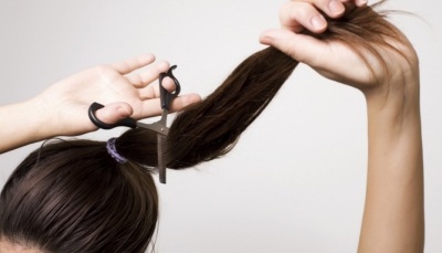 Tháng cô hồn có nên cắt tóc để tránh gặp tai ương?