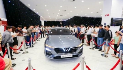 Xe VinFast tiếp tục ra mắt tại Cần Thơ, Nha Trang, Đà Nẵng và Hà Tĩnh
