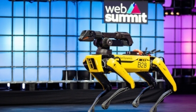 Boston Dynamics chính thức bán chó robot với giá 74.500 USD