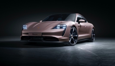 Porsche Taycan được bổ sung bản tiêu chuẩn, giá từ 79.900 USD