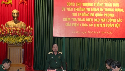 Thượng tướng Trần Đơn kiểm tra toàn diện Viện Y học cổ truyền Quân đội