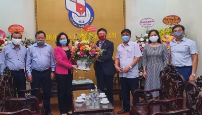 Phó Bí thư Thường trực Thành ủy Hà Nội thăm, chúc mừng Hội Nhà báo Việt Nam