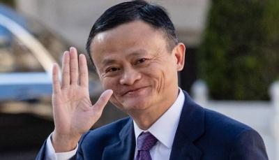 Tỷ phú Jack Ma rời Hội đồng quản trị, Softbank gặp khó