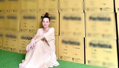 Hồ Ngọc Hà gửi tặng khẩu trang y tế cho các y bác sĩ