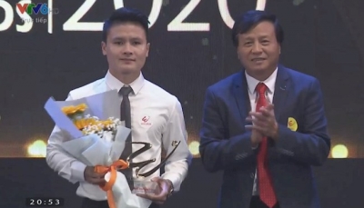 Quang Hải đoạt danh hiệu Bàn thắng đẹp nhất V.League 2020
