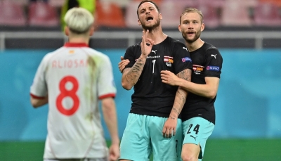 Sao đội tuyển Áo nhận án phạt vì xúc phạm đối thủ