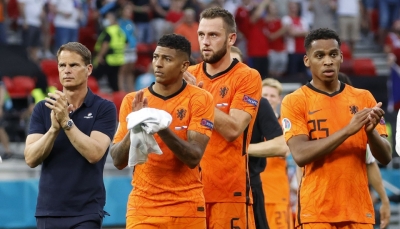 HLV trưởng Hà Lan từ chức sau thất bại tại Euro 2020