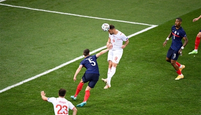 Mbappe đá hỏng phạt đền 11m khiến Pháp bị loại khỏi Euro 2020