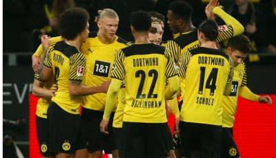 Haaland lập cú đúp, Dortmund đánh bại Greuther Furth tại Bundesliga