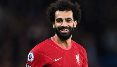 Vì sao Liverpool mãi không ký mới với Salah?