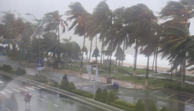 Áp thấp nhiệt đới mạnh lên thành bão số 9 đang tiến vào Biển Đông