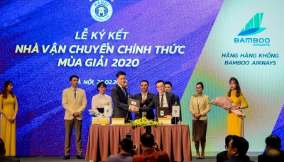 Bamboo Airways là nhà tài trợ vận chuyển chính thức cho CLB bóng đá Hà Nội mùa giải 2020