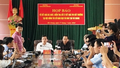 Giám đốc Sở Giáo dục và Đào tạo 2 tỉnh Hà Giang, Hòa Bình bị thi hành kỷ luật