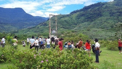 Quảng Bình: Học sinh lớp 5 bị điện giật tử vong khi trèo bắt tổ chim