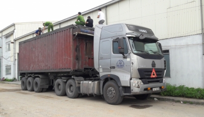 Hải Dương: Phát hiện xe container chở hơn 90 tấn than không rõ nguồn gốc