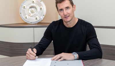 Huyền thoại Miroslav Klose chính thức gia nhập ban huấn luyện Bayern Munich 