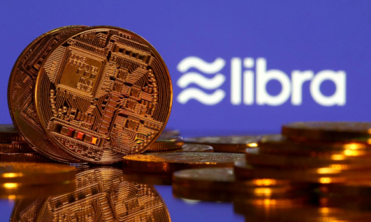 Trump chỉ trích Bitcoin và Libra