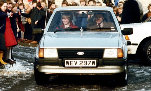 Mẫu xe Ford Escort 1981 của Công nương Diana được đem bán đấu giá