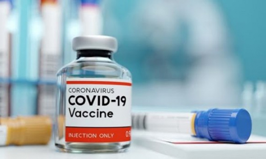 Người bị bệnh tim mạch có nên tiêm vaccine Covid-19 không?