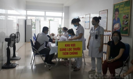 Quảng Ninh: Đến 20/9 sẽ hoàn thành tiêm vắc xin mũi 1 cho người dân