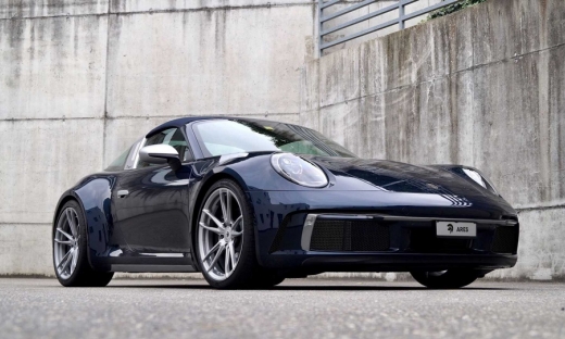Khám phá xe thể thao Porsche 911 Targa sở hữu gói độ thân rộng độc nhất thế giới