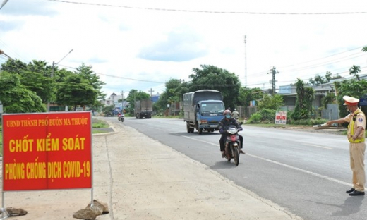 Đắk Lắk dừng tiếp nhận đơn xác nhận người dân ra, vào tỉnh