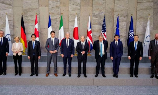 NATO, G7, EU thể hiện đoàn kết, nhưng tránh đối đầu với Nga