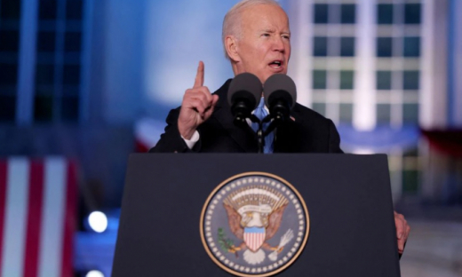 Tổng thống Mỹ Biden gặp các quan chức hàng đầu của Ukraine ở Ba Lan