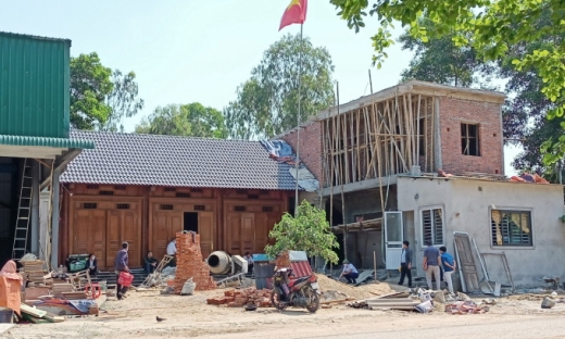 Nam Đàn (Nghệ An):  Xây dựng nhà trái phép trên đất cho thuê dịch vụ thương mại