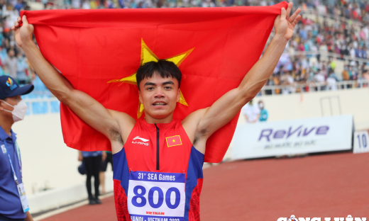 Ngần Ngọc Nghĩa giành HCB cự ly 200m môn điền kinh nam SEA Games 31