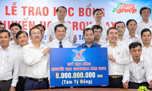 GrowMax và Báo Nông nghiệp Việt Nam thành lập quỹ khuyến học 8 tỷ đồng