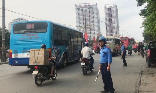 Hà Nội: Chốt trực hàng trăm vị trí, chống ùn tắc giao thông dịp nghỉ lễ