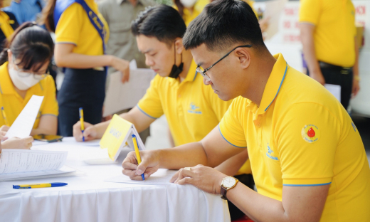 Ngày Hội đỏ 2022: Nam A Bank hiến tặng gần 700 đơn vị máu cho các bệnh nhân