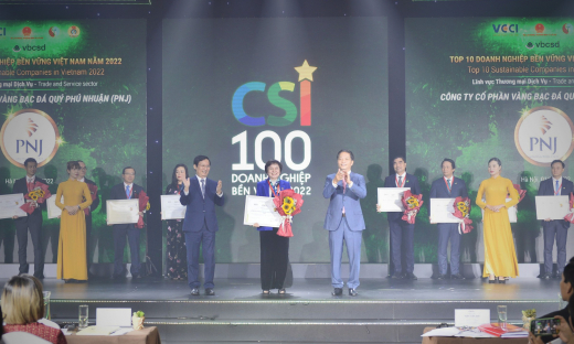 PNJ dẫn đầu top 10 doanh nghiệp phát triển bền vững 2022 lĩnh vực thương mại dịch vụ