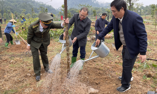 Phú Thọ: Phát động Tết trồng cây “Đời đời nhớ ơn Bác Hồ” xuân Quý Mão 2023