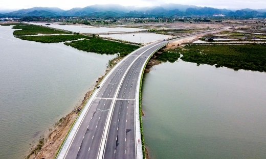 Quảng Ninh: Khánh thành tuyến đường ven biển đẹp nhất Việt Nam quy mô 6 làn xe