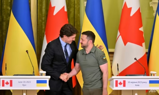 Tổng thống Zelenskyy nói cuộc phản công của Ukraine đã bắt đầu khi gặp ông Trudeau