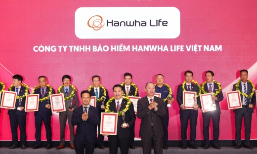 Hanwha Life Việt Nam liên tục giữ vững danh hiệu Công ty bảo hiểm uy tín