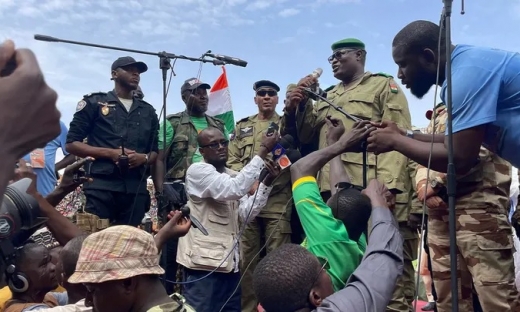 Nhóm đảo chính Niger 'bày binh bố trận' trước khả năng bị can thiệp quân sự