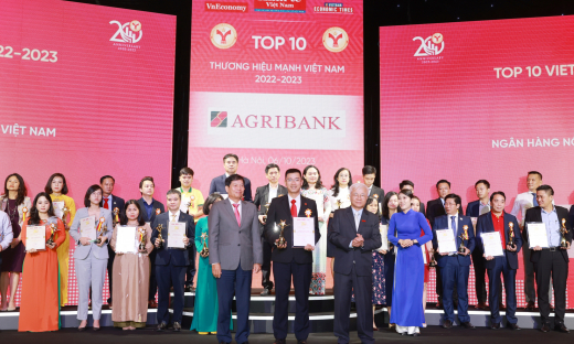 Agribank Top 10 thương hiệu mạnh Việt Nam 2023