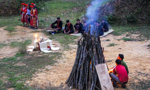 Tuyên Quang phát huy giá trị di sản Nhảy lửa của đồng bào Pà Thẻn