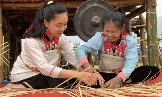 Quan tâm đầu tư phát triển hơn nữa nhóm dân tộc khó khăn đặc thù, để 'không ai bị bỏ lại phía sau'