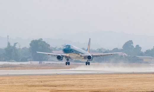Vietnam Airlines nâng cánh Năm Du lịch Điện Biên bay cao
