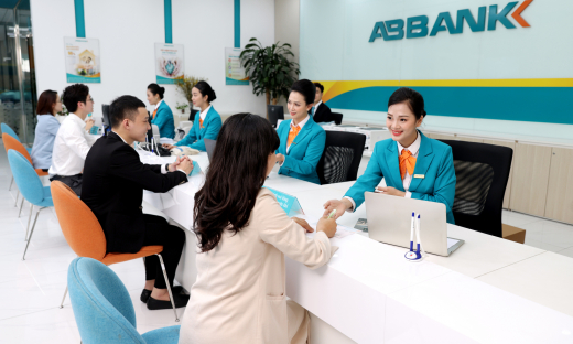 ABBANK tăng cường hỗ trợ doanh nghiệp SME đẩy mạnh kinh doanh năm 2024