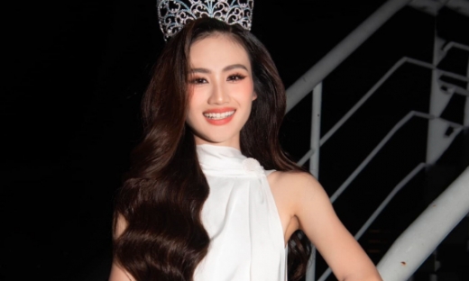 Khán giả quốc tế nhận xét gì khi Hoa hậu Ý Nhi tham dự Miss World?