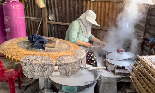Ghé thăm làng nghề bánh tráng Nhơn Hòa nức tiếng