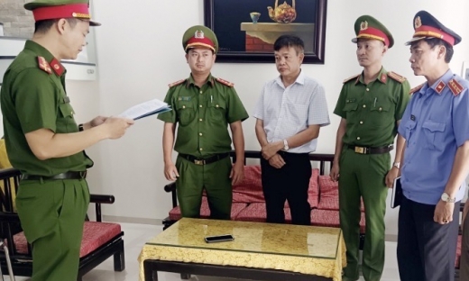 Bắt một giám đốc doanh nghiệp liên quan vụ án tại Trung tâm Đăng kiểm xe cơ giới Thừa Thiên Huế