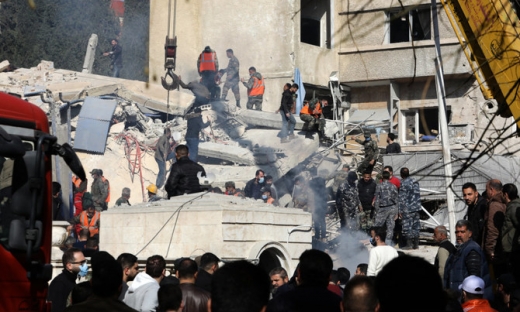 Syria nói Israel tấn công khiến 8 binh sĩ bị thương ở ngoại ô Damascus