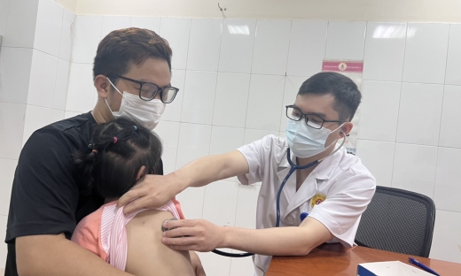 Bắc Ninh: Tăng cường công tác chăm sóc sức khỏe nhân dân trong điều kiện thời tiết nắng, nóng